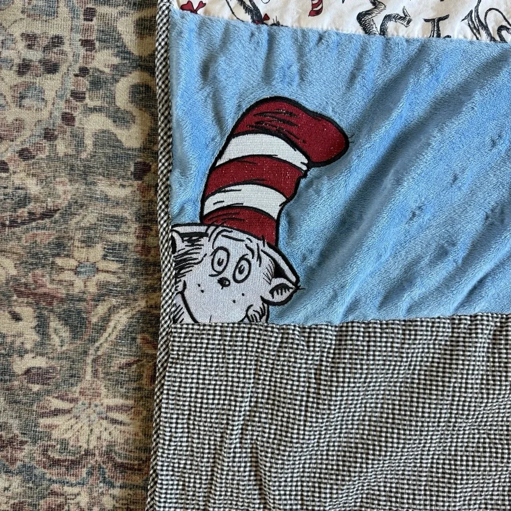 Trend‎ Lab Dr. Seuss Cat In The Hat Baby Blanket Minky Plush 34x43 Quilt Crib